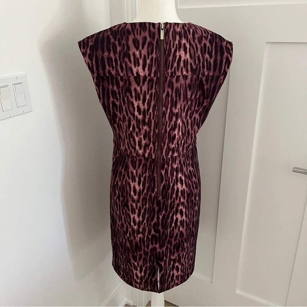 Michael Kors Classic Dress Purple animal print Size 8 *S6
